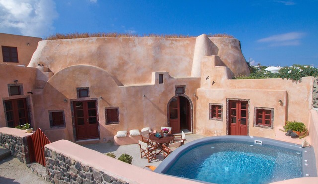 A Renovated old winery-canava in Finikia