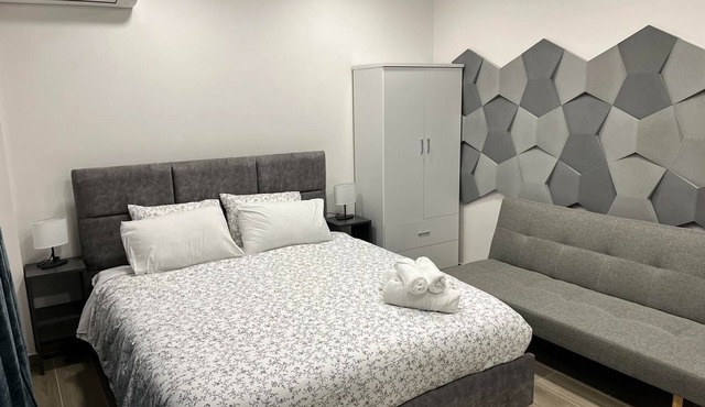Academy’s Blue Apartment by Athens Urban Retreat