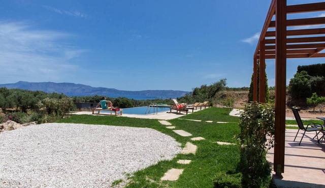 Agarathos Traditional Rooms in Kissamos