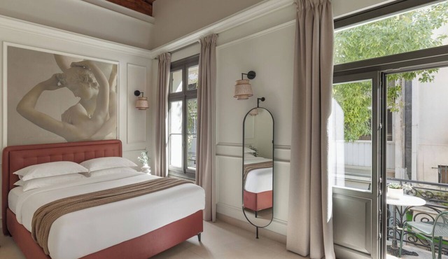 Airy Athens Suites - King Size with Balcony in the Heart of Syntagma