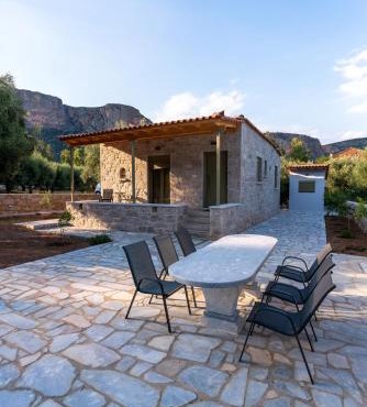 Alex Stone Villa in Leonidio