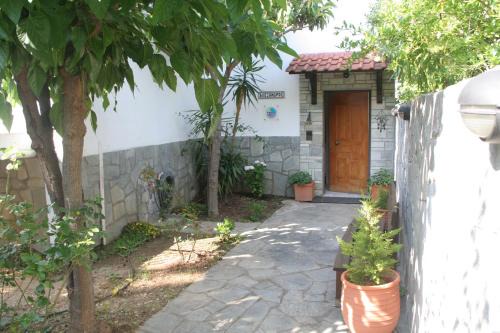 Alexandros Rooms in Áno Stavrós