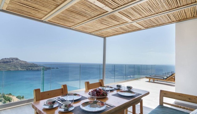 Amazing Seaview at Villa w/Private Pool near Beach in Myrthianos Plakias