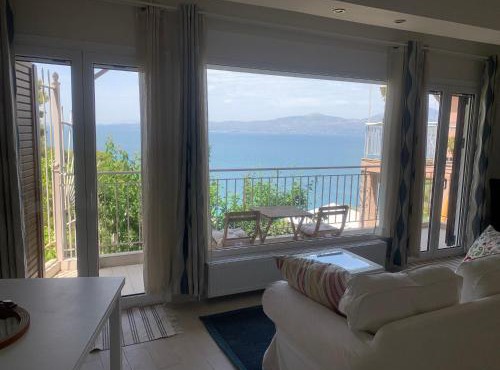 Amfiteatriko Studio Sea View Oropos Attiki in Athens