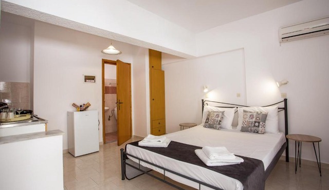 Anastasia Apartment in Afantou
