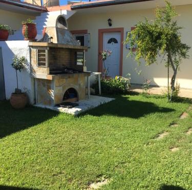 Anna Studios in Agios Georgios