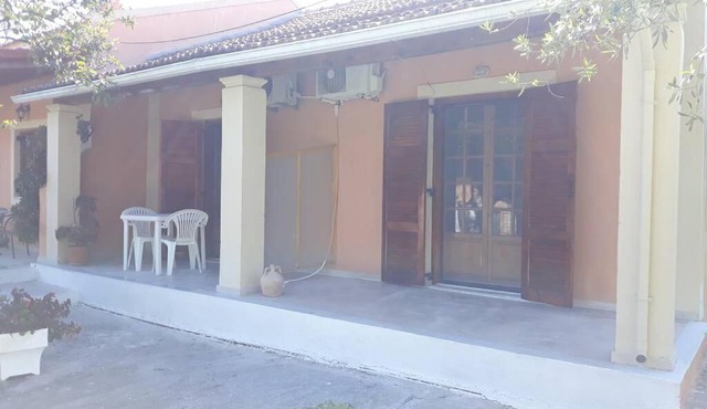 Anthoula's Garden Perivoli in Lefkímmi