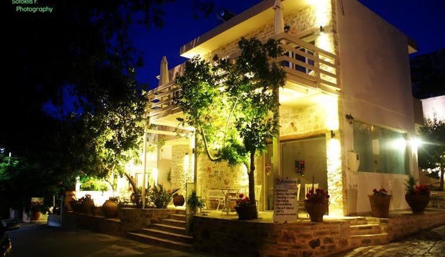 Antonios Apartments in Matala