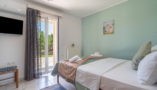 Apartment 'Flo's 6' with Shared Garden, Wi-Fi and Air Conditioning