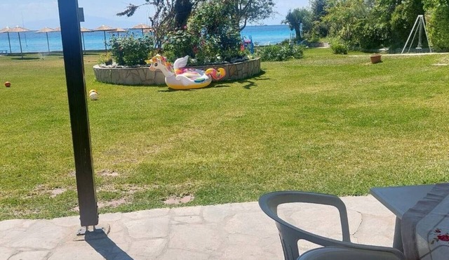 Apartment 'Marina's Houses By The Sea - Apt 4' with Sea View, Wi-Fi and Air Conditioning in Kassandra