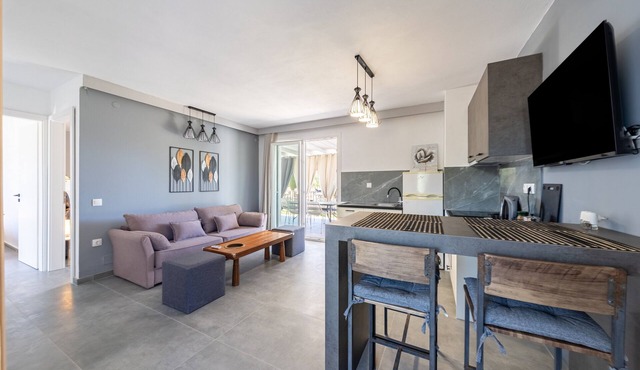 Apartment 'Starry Sky Luxury 6' with Shared Terrace, Wi-Fi and Air Conditioning in Κέρκυρα