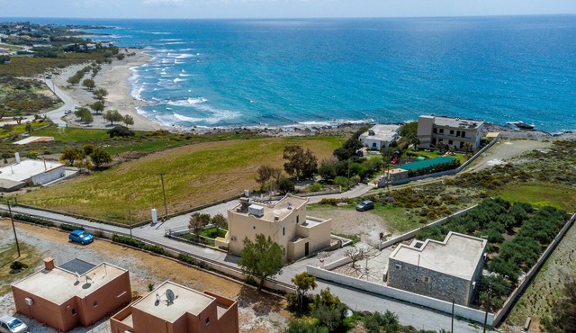Apartment with view to the Libyan sea in Sfakia