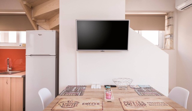 Athina Apartments in Platanias