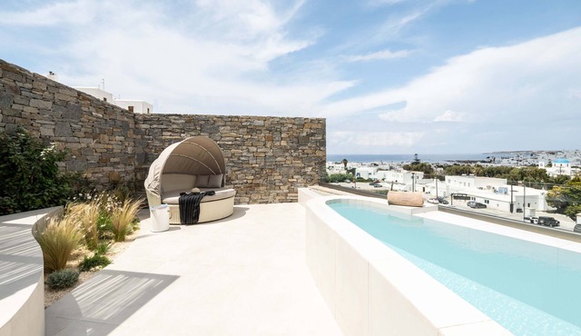 Aura Suites Paros in Paros