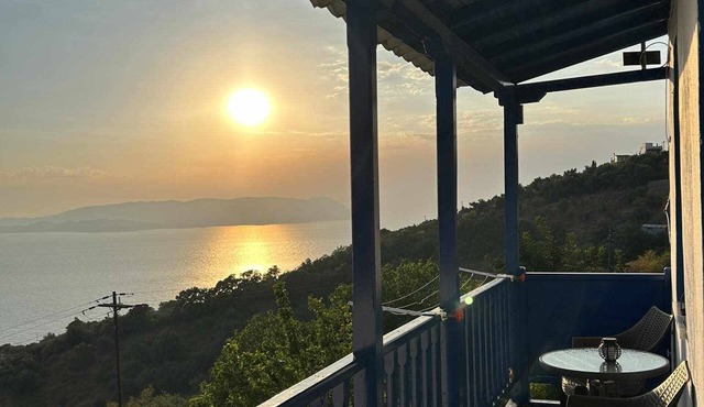 Avgoustina's Home A breathtaking view house ! ! !