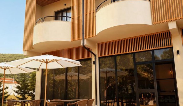 Azel Boutique Hotel in Draç