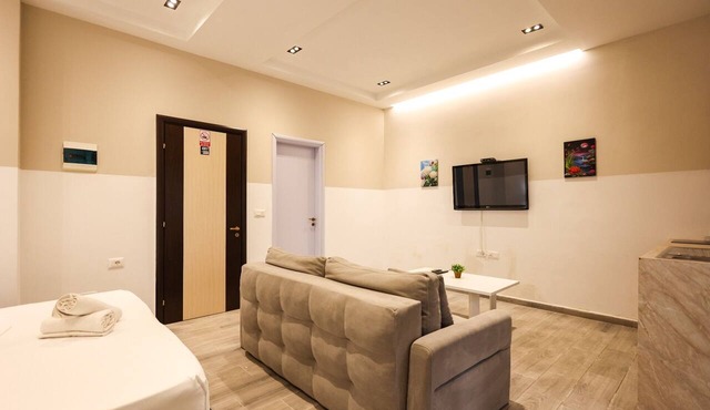 AZZURRA Studios in Durrës