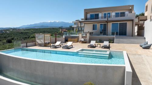 Be Crete - Etherion Villa in Nea Kydonia