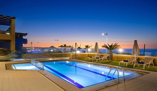 Beachfront Villa Avra with private swimming pool in Rethimno