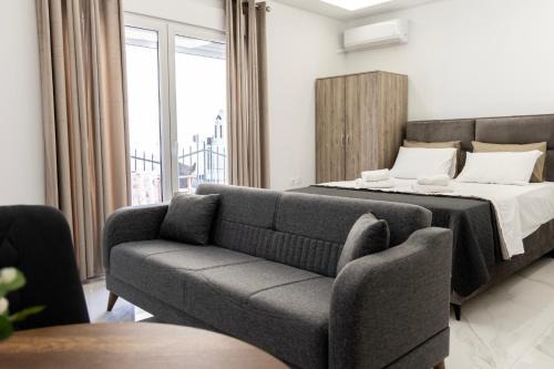 Beautiful Apartment in Larisa