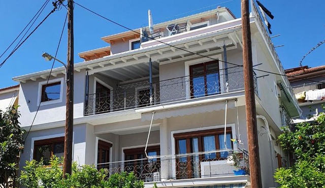 Bellos House in Parga
