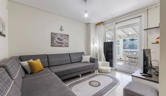 Blue Bay | Sea View Apartment with Free Parking by PikHost in Dhërmi