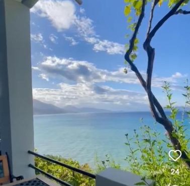 Blue View in Qeparo