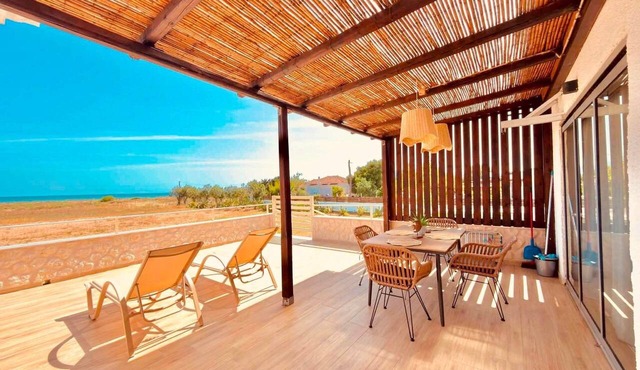 Boho Natural - Beachfront Private Veranda