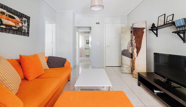 Campus View Flat: Next to Universities by ΜΡS in Zografou