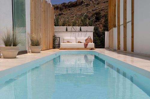 Casa Prasoul Villa Private Pool & Fitness Area by Rentado in Prasiaí