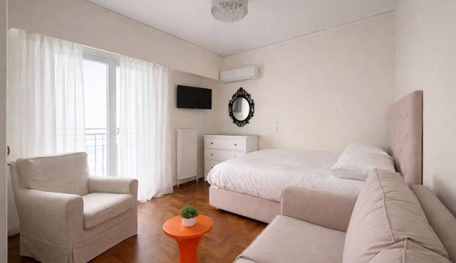 Central Studio Near Uni & Parks – Zografou by ΜΡS