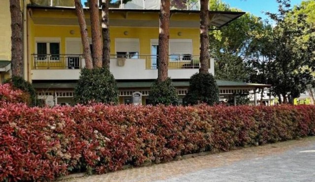 Cheerful 4-bedroom villa with indoor fireplace. in Durrës District