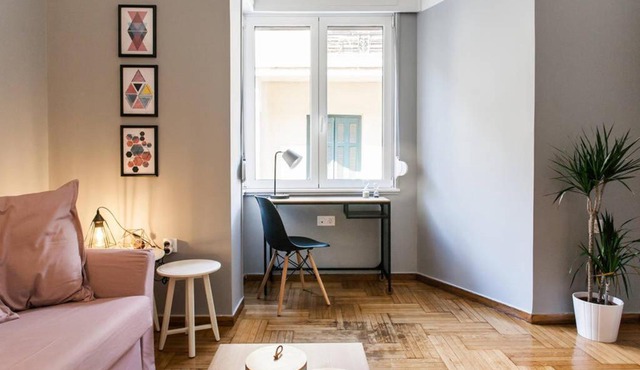 Chic and Cosy Flat in Plaka by UPSTREET