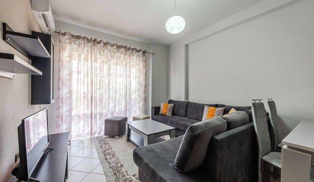 Comfort Beach Apartment by PikHost in Saranda
