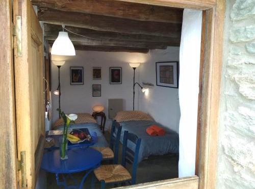 Cyclades Olive Museum's Guest House in Pitrofós