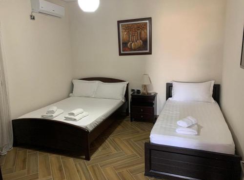 Davi Apartments in Ksamil