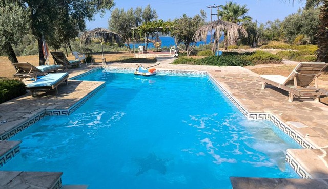Doroufi Inn in Kilada