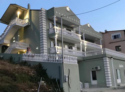 dpatina in Skala Marion
