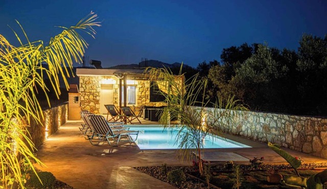 Dreamy Charaki 2 Bd Villa with Private Pool