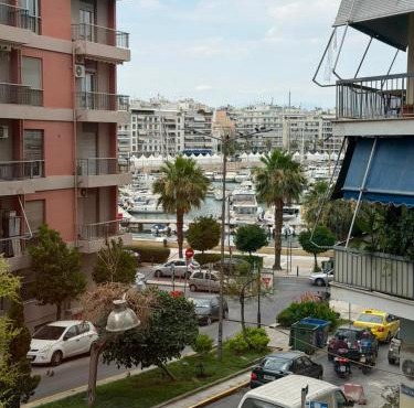 Eintou - Pasalimani Marina Views Piraeus