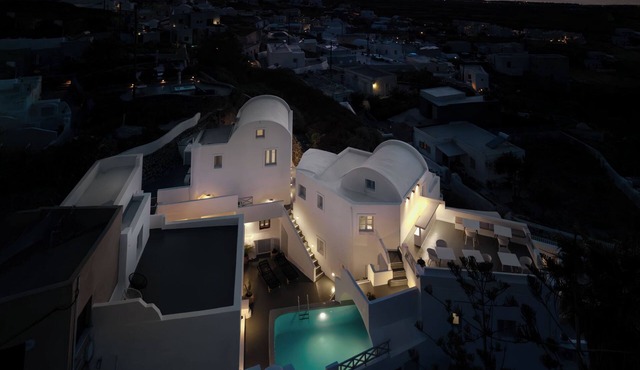 Elios Cave Suites