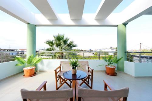 Elli Garden View - Spacious Fully Equipped Apartment in Kremasti