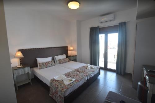 Emmeleia Accommodation by Maria Riga in Ouranoupoli