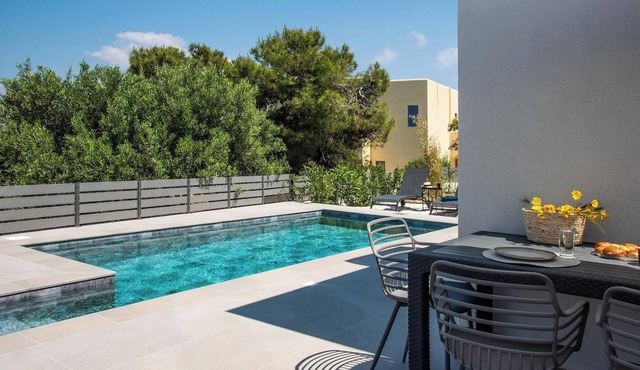 Exis Seaview is a brand-new home just a few steps from the sea.