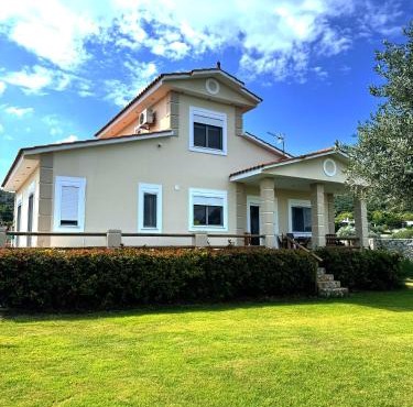 Family villa