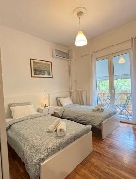 Fionas apartment in Athens