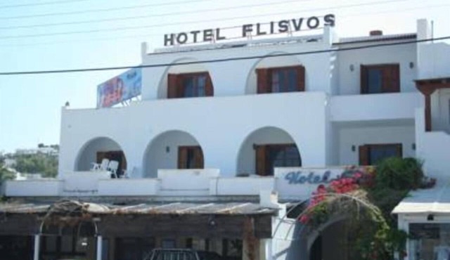 Flisvos Hotel in Ios