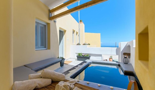 Geminos Complex Villas