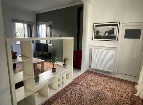 Gianni's Traditional House