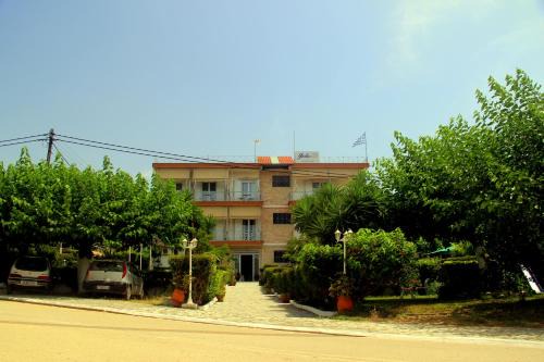 GIOTA ROOMS in Arkoudi